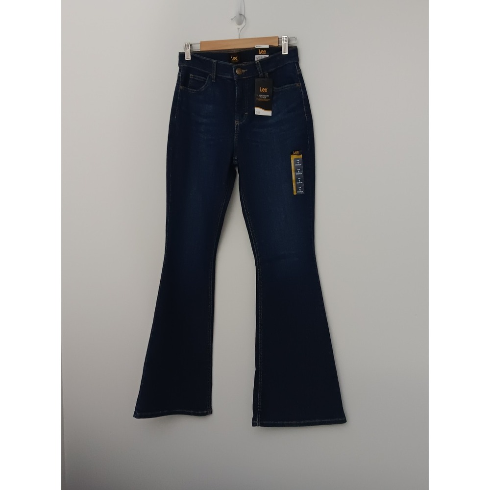 Lee Jeans Women's 6M Legendary Mid Rise Flare Denim Dark Wash Inner Strength NEW